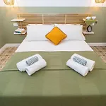 H H Il Vicolo Apartment *