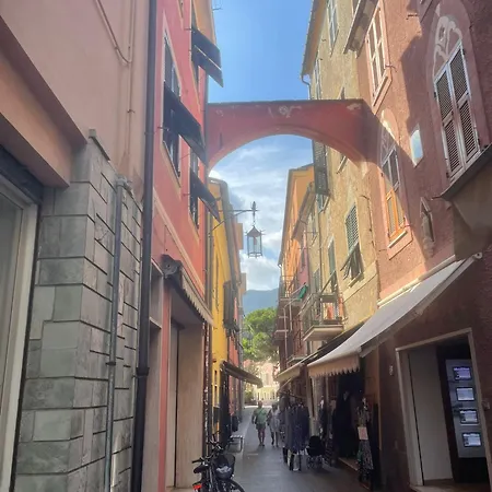 H H Il Vicolo Lejlighed Moneglia