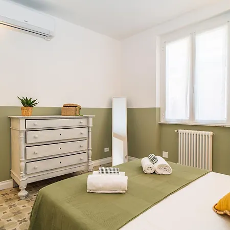 H H Il Vicolo Apartment *